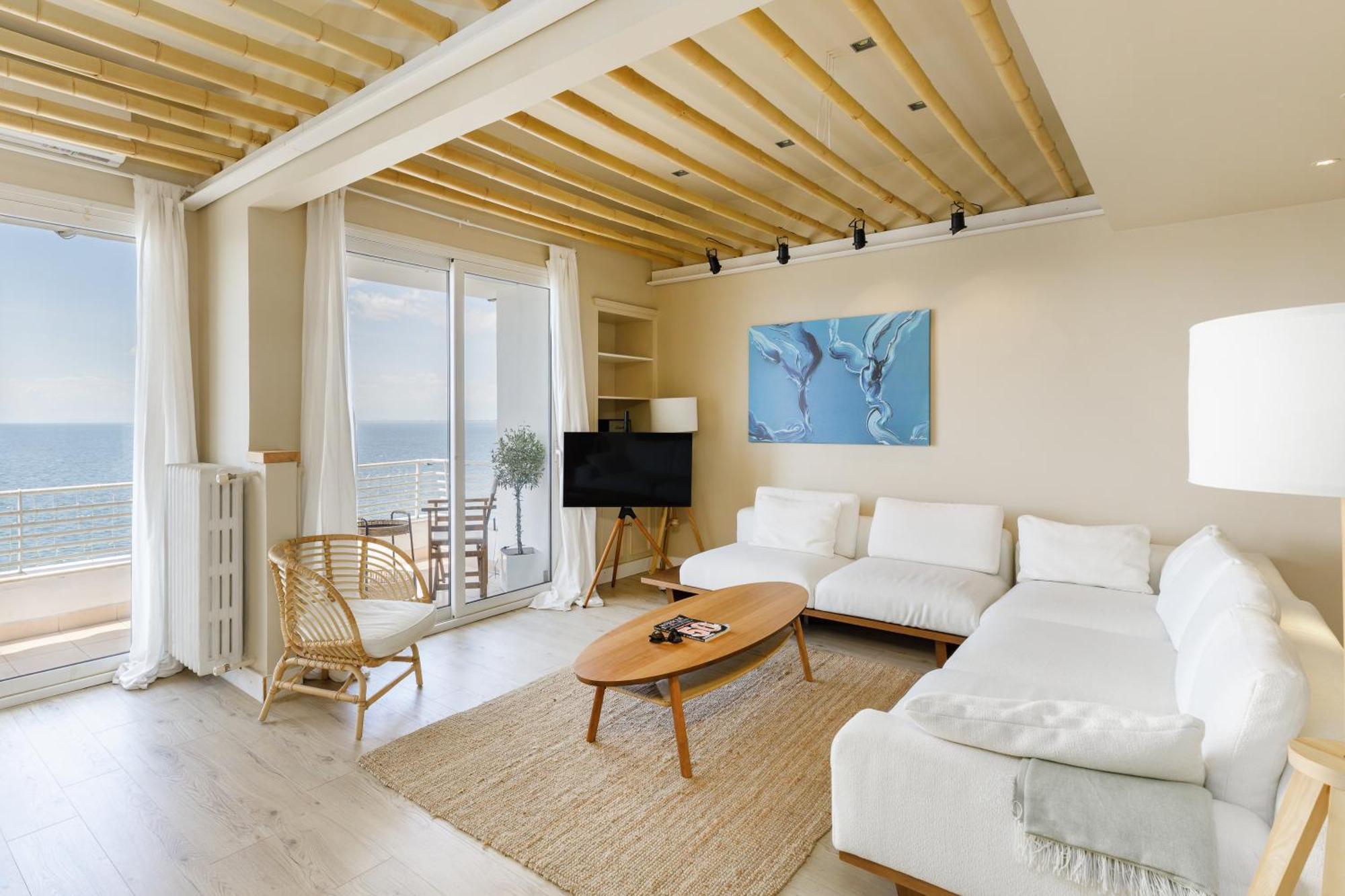 Infinity & Beyond By Halu! - Seafront Apartments سالونيك المظهر الخارجي الصورة
